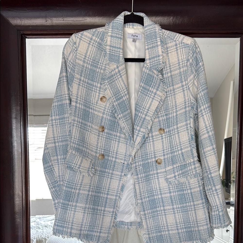 Fate Blue and White Sport Coat with Classic Plaid Pattern